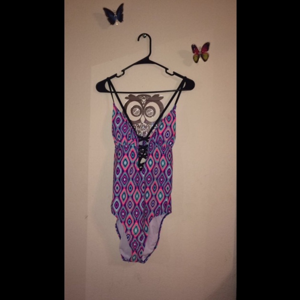 Gorgeous Patterned One Piece Swimsuit
